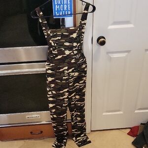 SHEIN Camouflage Print Jumpsuit